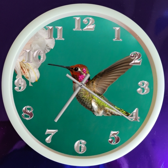 Hummingbird clock - Picture 3 of 3
